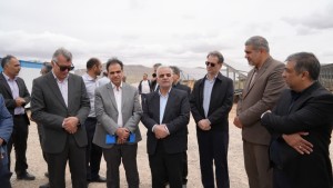 نصب نیروگاه‌ها بزرگ مقیاس