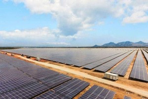 شبکه برق کشور در حال عبور از زمستان بدون خاموشی