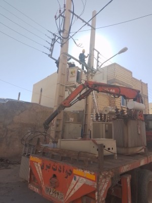 اصلاح و تقویت شبکه برق خیابان قدس نجف‌آباد