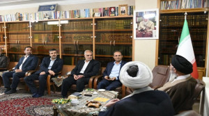 دیدار نوروزی سرپرست مخابرات منطقه اصفهان با امام جمعه شهر اصفهان