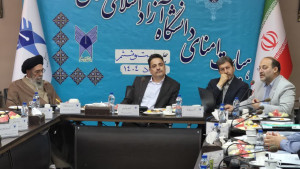لزوم مشارکت دانشگاه آزاد اسلامی اصفهان در ایجاد شتاب‌دهنده‌های فرهنگی و گردشگری