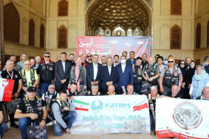 اصفهان میزبان سفیران صلح جهانی با تاکید بر همزیستی تاریخی ادیان در ایران است