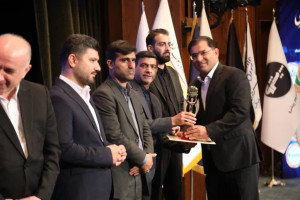 شرکت تندر تابان نصف جهان (گلفکس تریلر)، برگزیده نهمین اجلاس سراسری رضایتمندی مشتری