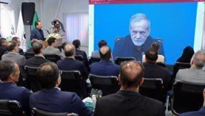 افتتاح فاز نخست نیروگاه خورشیدی ۶۰۰ مگاواتی فولاد مبارکه با حضور رئیس‌جمهور افتتاح شد