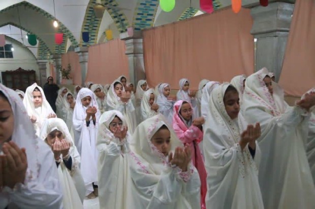 برگزاری جشن روزه اولی تکلیف