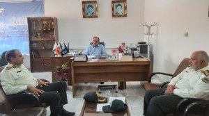 دیدار مدیر مخابرات خمینی شهر با رئیس پلیس پیشگیری شهرستان