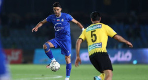 حضور هافبک استقلال در باشگاه سپاهان