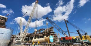 نصب تجهیز سنگین  235 تنی؛ آغاز فصل تازه اجرای پروژه RHU