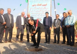 کلنگ سه طرح آموزشی و پرورشی در برخوار به زمین زده شد