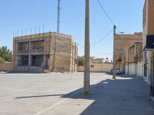ایمن‌سازی حریم شبکه برق و رفع خطر در امامزاده ابراهیم (ع) نرمی برخوار