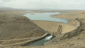 خروجی سد زاینده‌رود برای تأمین آب باغات غرب اصفهان افزایش یافت