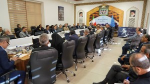 تأکید بر راهکارهای عملی خروج از بحران