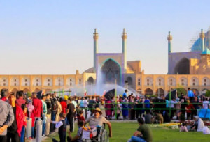 ۸ میلیون و ۴۰۰هزار نفر از مراکز گردشگری اصفهان بازدید کردند